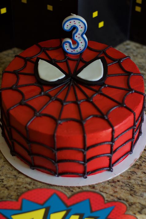 Simple Spider Man Cake Design, Easy Spiderman Cupcakes, Homemade Spider Man Cake, Spider Man Birthday Cake Ideas, 3rd Birthday Party Spiderman, Spider Man 3rd Birthday Cake, Spiderman Bday Cake, Diy Spidey Birthday Party, Spiderman 6th Birthday Party