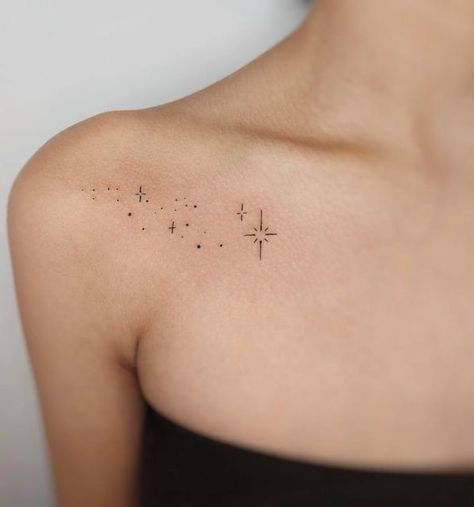 Small Tattoo Ideas On Shoulder, Stardust Tattoo Shoulder, Celestial Space Tattoo, Sparkles On Collarbone Tattoo, When You Wish Upon A Star Tattoo, Collarbone Star Tattoo, Star Tattoos On Shoulder, Tattoo On Back Shoulder, Star Tattoo On Shoulder