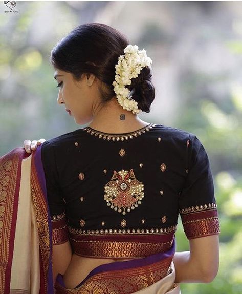 Mogra with this beautiful saree by @queenofheartsindia #saree #sareeblouse #weddingsarees #indiansarees #mogra_sarees #sareelover… Cotton Blouse, Black Blouse, Blouse Designs, The Back, Saree, Flowers, Hair, White, Black