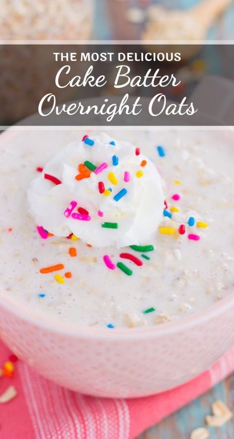 Cake Batter Overnight Oats, Overnight Oats Healthy Clean Eating, Overnight Oats In A Jar, Overnight Oats With Yogurt, Oat Recipes Healthy, Overnight Oats Recipe Healthy, Overnight Oats Healthy, Overnight Oatmeal, Oat Cakes