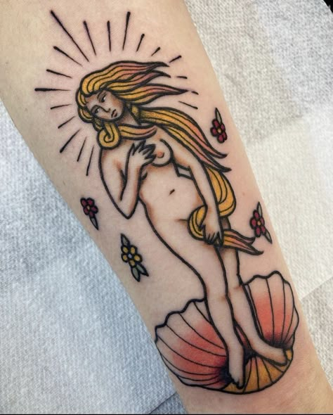 Traditional Mermaid Tattoos, Aphrodite Tattoo, Venus Tattoo, Pinup Tattoo, Traditional Tattoo Inspiration, Tarot Tattoo, Princess Tattoo, A Tattoo Design, Traditional Tattoo Sleeve