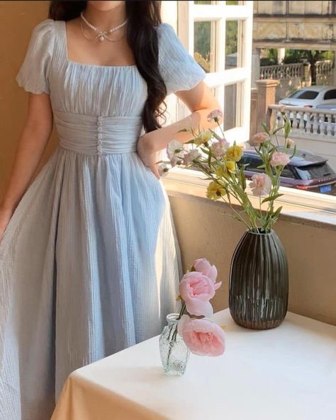 Modest Sundress, Sunday Dress, Office Dresses For Women, Korean Casual Outfits, Shadow Pictures, Fairytale Dress, Office Dresses, Glam Dresses, Modest Outfits