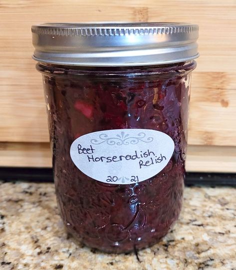 Beet Relish, Canning Beets, Beetroot Relish, Onion Relish, Horseradish Sauce, Pickled Veggies, Canning Recipes, Relish, Beets