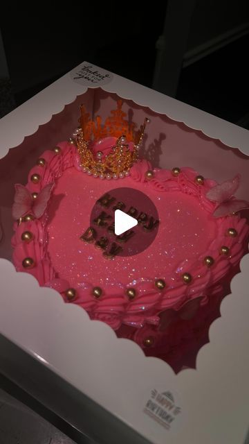 Pamela Anaele on Instagram: "Happy Kay Day! I love everything about this cake. From the heart shape to the color pink, the gold sugar pearls, the butterflies, the crown and of course the glitter. #baltimorebaker #baltimorecakes #pinkcake #glittercake #heartcake #vintagecake #cakereels #caketrends #trendingreels #dmvbaker #dmvcakes #instacake #customcakes #cakesofinstagram #birthdaycake #cutecake #blowthisup #butterflycake" Sweet 16 Heart Shaped Cake, Heart Sweet 16 Cake, Heart Cakes Birthday, Heart Cake With Butterflies, Heart Shaped Cakes With Butterflies, Cute Simple Birthday Cakes, Pink Heart Cake Birthday, Heart Glitter Cake, Pink Heart Birthday Cake