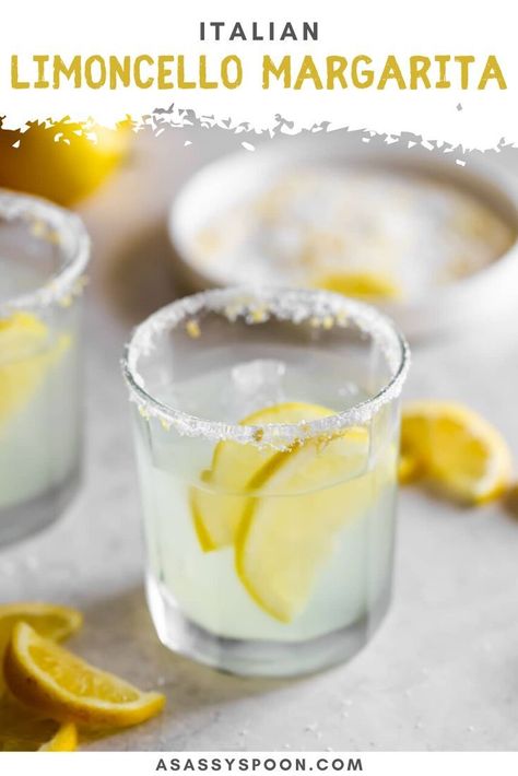 Limoncello Margarita, Best Alcoholic Drinks, Limoncello Drinks, Italian Limoncello, Limoncello Cocktails, Limoncello Recipe, Lemonade Concentrate, Fancy Cocktails, Sangria Recipes