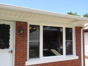 Project Spotlight: How to Cost Effectively Replace an Old Bow Window with a 3 Lite Double Hung and Picture Window Picture Windows Exterior, Picture Windows Living Room, Slider Windows, Little House Ideas, Vinyl Replacement Windows, Single Hung Windows, Slider Window, Outdoor Christmas Planters, Unique Window