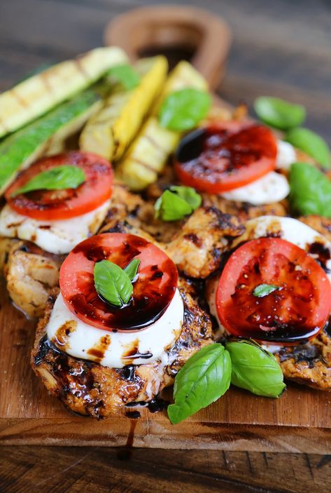 Grilled Caprese Chicken and Summer Squash Grilled Marinated Chicken, Grilled Squash, Balsamic Glazed Chicken, Chicken Cutlet, Recipes For The Whole Family, Mozzarella Chicken, Caprese Chicken, Crispy Onions, Glazed Chicken