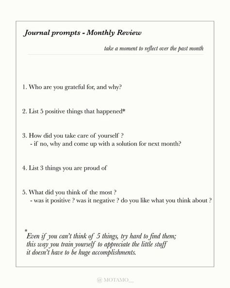 Monthly Review Journal Prompts, Beginning Of The Month Journal, Beginning Of Month Journal, Month End Journal Prompts, Journal Month Review, Beginning Of The Month Journal Prompts, Monthly Reflection Journal Prompt, End Of Month Journal Prompts, End Of Month Journal