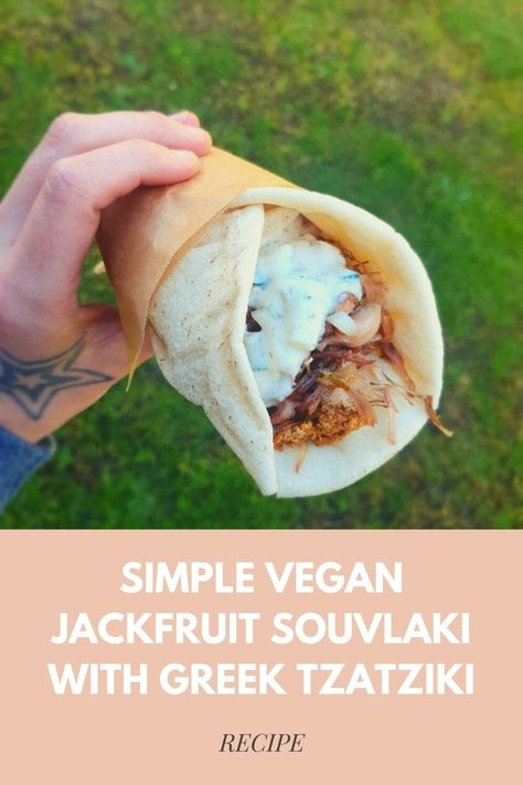 Vegan Souvlaki Recipe, Vegan Souvlaki, Greek Tzatziki Recipe, Vegan Greek Recipes, Greek Tzatziki, Souvlaki Recipe, Vegan Jackfruit, Canned Jackfruit, Vegan Greek