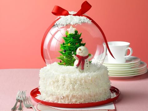 Snow Globe Cake, Globe Cake, Holiday Snow Globe, Torte Cupcake, Holiday Cakes, Christmas Goodies, Noel Christmas, Food Cakes, Creative Cakes