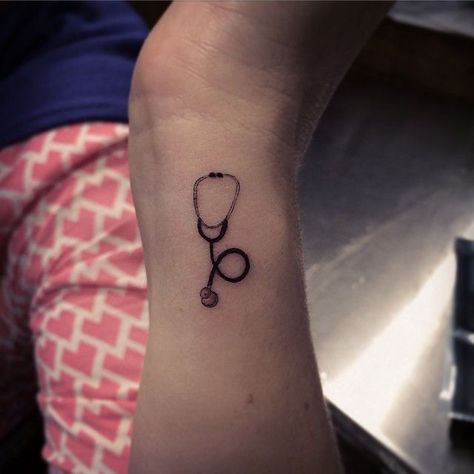 Nursing Tattoos, September Tattoo, Stethoscope Tattoo, Tattoos Pinterest, Nurse Tattoo, Medical Tattoo, Tattoo Time, Petit Tattoo, Girly Tattoos