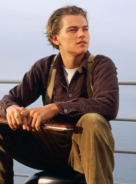 Leonardo Dicaprio 1997, Leonardo Dicaprio Movies, Leonardo Dicaprio 90s, Jack Dawson, Young Leonardo Dicaprio, Titanic Movie, Leo Dicaprio, James Cameron, Hottest Guy Ever