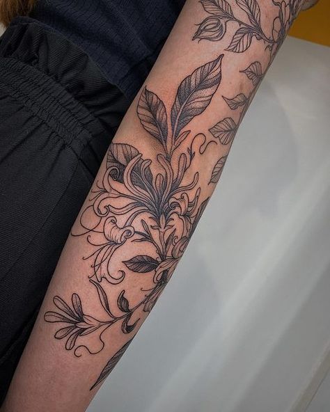 Honey Suckle Tattoo Sleeve, Honeysuckle And Thistle Tattoo, Honeysuckle Wrap Around Tattoo, Tattoo Inspo Sleeve, Honeysuckle Tattoo Black And White, Honeysuckle Arm Tattoo, Honey Suckle Tattoo Flower, Honeysuckle Vine Tattoo, Honey Suckle Tattoo Simple