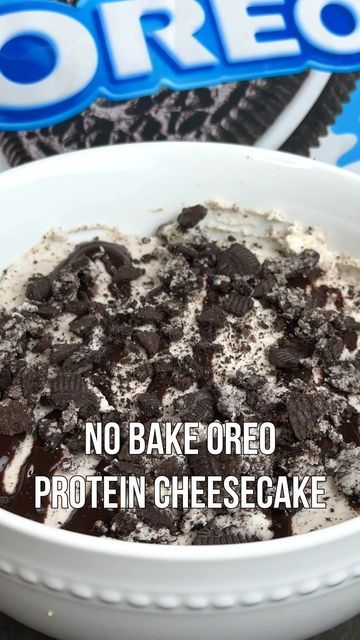 Michael Kory on Instagram: "If you’re craving cheesecake on your diet, then try this No Bake Oreo Protein Cheesecake.  Delicious and ready in about 15 mins with 55g protein! 👇 👇 Add all ingredients to bowl and mix. Freeze for 10 mins.  Add toppings and enjoy! 💪 Macros per serving:  300 calories, 8g fat, 19g carbs, 28g protein.  Makes 2 servings. ✅ Ingredients: 1 cup fat-free Greek yogurt (225g) 3oz low-fat cream cheese (85g) 1 scoop casein or whey (30g) - @legion discount code KORY to save 20 Oreo Cheesecake Protein Pudding, Greek Yogurt Oreo Dessert, Protein Oreo Dessert, High Protein Oreo Dessert, Oreo Protein Cheesecake, Protien Cheesecake No Bake, Protein No Bake Cheesecake, High Protein Oreo Cheesecake, Oreo Protein Pudding