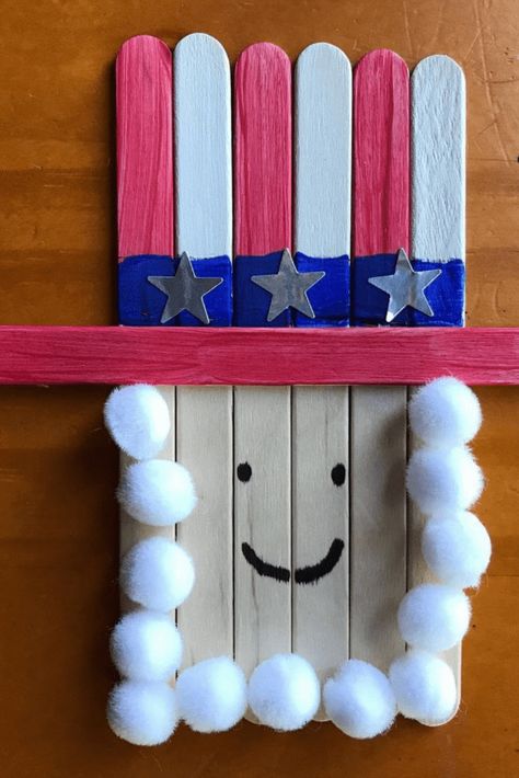 July Crafts For Kids, Fourth Of July Crafts For Kids, Art Craft For Kids, Fourth Of July Crafts, Flag Crafts, Book Drawing Ideas, Scratch Book, 4th Of July Crafts, 4th July Crafts