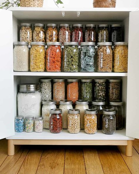 When the World Gives you Ball® Jars, you Make a Beautiful Pantry - Homganize Organizing Small Spaces, Folding Socks, Tiny Pantry, Beautiful Pantry, Mason Jar Organization, Pantry Inspiration, Mason Jar Storage, Pantry Jars, Mason Jar Kitchen