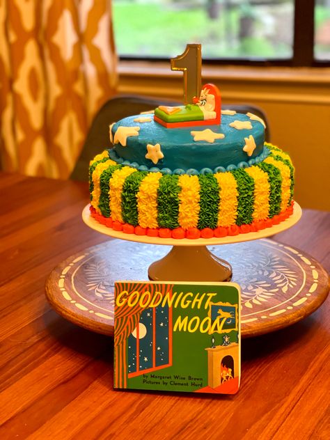 Good Night Moon Birthday Party, Goodnight Moon Cake, Goodnight Moon Party, Goodnight Moon Birthday Party, One Year Old Birthday Party, Book Themed Birthday Party, One Year Old Birthday, Moon Birthday, Margaret Wise Brown