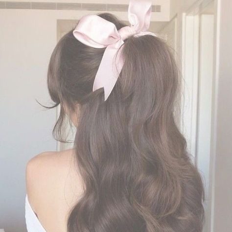 Dolette Coquette, Soft Pastel Aesthetic, Princess Core, Ribbon Hairstyle, Pink Girly Things, Croquettes, Dream Hair, Pink Princess, Aesthetic Hair