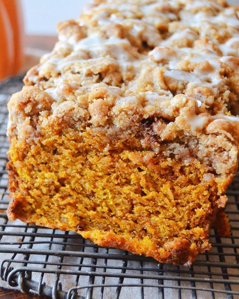 Hayley Parker (@thedomesticrebel) • Instagram photos and videos Pumpkin Apple Bread, Pumpkin Streusel, Baker By Nature, Apple Bread, Bread Baker, Pumpkin Bread Recipe, Spiced Pumpkin, Pumpkin Pie Filling, Pumpkin Apple