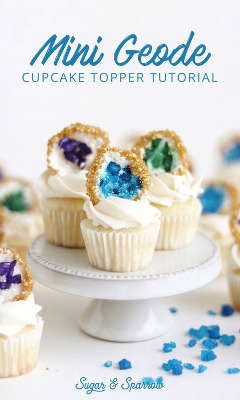 Learn how to create these stunning mini geodes for topping cupcake using Wilton Candy Melts + Sweet Tooth Fairy Rock Candies and sprinkles! Made in partnership with JOANN | Sugar & Sparrow | #handmadewithjoann #ad #geodecupcakes #ediblegeodes #geodetutorial #geodes #geodecake #cupcakedecorating #minicupcakes #cupcakeideas #cakedecorating #cupcaketoppers #DIYcupcaketoppers #DIY Geode Cupcakes, Geode Party, Easy Cupcakes Decoration, Beautiful Cake Pictures, Crystal Cupcakes, Wilton Candy Melts, Cupcake Tutorial, Geode Cake, White Cupcakes