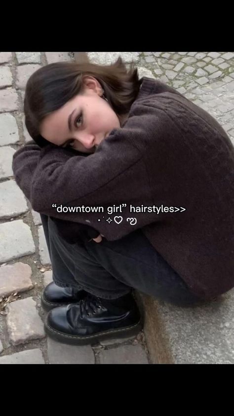 Downtown girl hairstyles in 2022 | Hair styles, Hair stylies, Hair inspiration Hair Tips Video, Hair Stylies, Clipuri Video, Hair Stylist Life, Aesthetic Hair, Hairstyles Haircuts, Pretty Hairstyles, Hair Hacks, Hair Goals