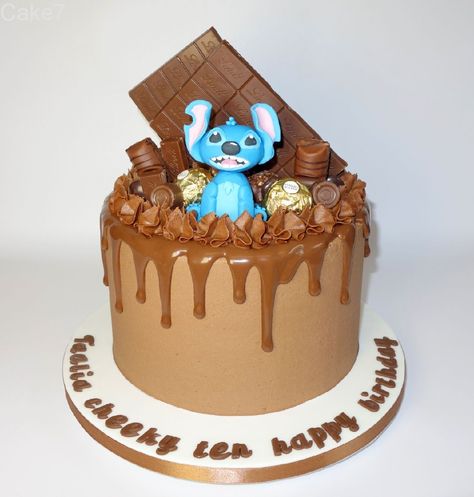 Fondant Stitch, Cake Stitch, Stitch Cake, Chocolate Drip Cake, Cake Shapes, Chocolate Drip, Drip Cake, Bday Cake, Drip Cakes