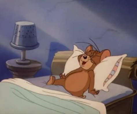 "I think I need... - Tom and Jerry episode on different songs | Facebook Random Cartoons, Tom And Jerry Pictures, Tom And Jerry Cartoon, Tom Y Jerry, Kid N Teenagers, Tom Jerry, Abstract Iphone Wallpaper, Disney Aesthetic, Anime Pictures