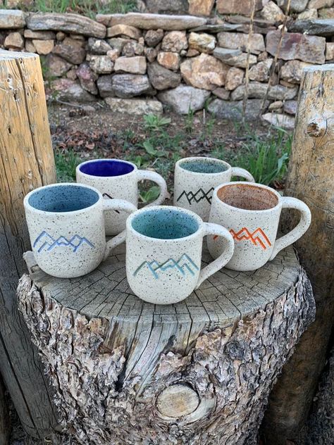 Pottery Mug Mountains, Ceramic Mugs Mountain, Ceramic Mountain Mug, Paint Your Own Pottery Ideas Mug Coffee Cups, Mountain Mug Pottery, Mug Underglaze Ideas, Pottery Painting Mountains, Pottery Painting Cup Ideas, Pottery Mountains