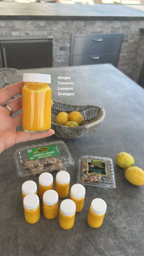 Homemade Juice Shots, Morning Juice Shots, Vitamins For Gut Health, Juicing Shots Recipes, Gut Healing Shots, Gut Shot Recipe, Tumeric Shot Recipe, Morning Health Shots, Energy Shots Homemade