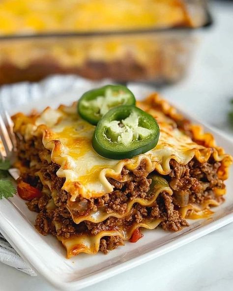 Filipino Lasagna Recipe, Mexican Beef Recipes, Mexican Taco Lasagna, Pineapple Sunshine Cake Recipe, Easy Mexican Lasagna, Mexican Lasagne, Mexican Lasagna Recipe, Mexican Food Recipes Beef, Football Sunday Food