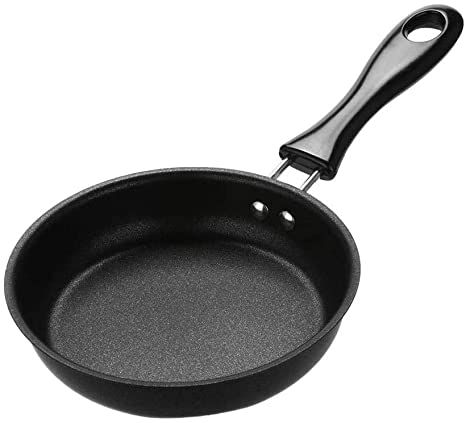 Best Omelette, Black Pan, Best Nonstick Cookware Set, Calphalon Cookware, Best Cast Iron Skillet, Low Fat Cooking, Skillet Pan, No Egg Pancakes, Appetizer Dishes