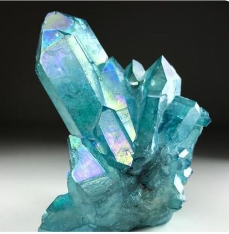 Kristina Webb, Crystal Photography, Aura Quartz Cluster, Aqua Aura Quartz, Posca Art, Crystal Aesthetic, Pretty Rocks, Mineral Stone, Minerals And Gemstones