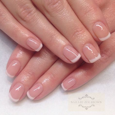 Cnd Shellac French Manicure, Nails Long Oval, Aesthetic Short Nails, Shellac French Manicure, Nail Art Creative, French Manicure Gel Nails, Fresh Manicure, Natural Nails Manicure, Gel Nails French