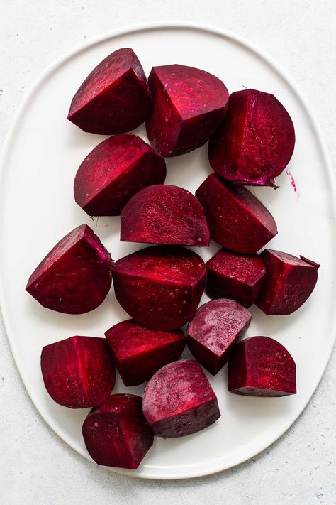 Beet Juice Aesthetic, Beets Aesthetic, Beet Aesthetic, Beetroot Aesthetic, Beets Photography, Beetroot Photography, Cooked Beetroot, Roasted Beets Recipe, Cafe Board