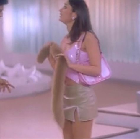 kareena kapoor in khabi khushi khabie gham, 2001 (ig: 90smilk) Pooh Outfits Kareena, Khabi Khushi Khabi Gham Poo, Khabi Kushi Khabi Gham Poo, K3g Pooja Outfits, Poo Kareena Kapoor, Karena Kapoor 90s, Poo Aesthetic K3g, Pooja Kabhi Khushi Kabhi Gham, Shrishti Core