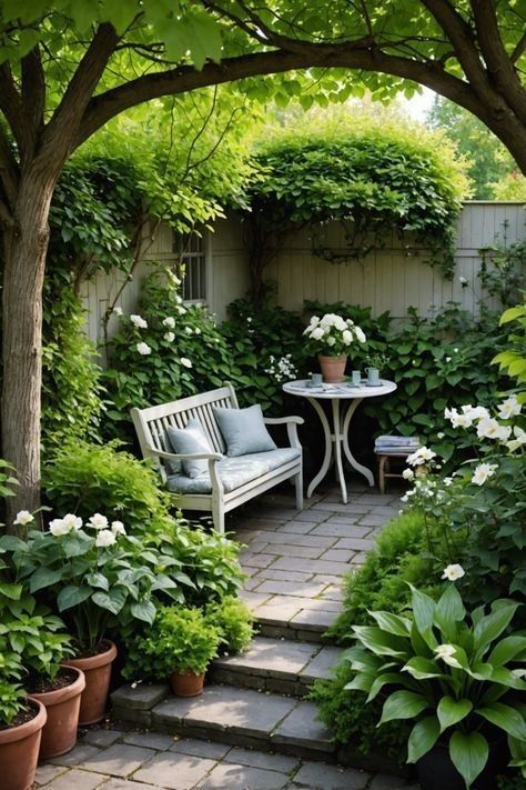 Small Garden Landscape, Garden Nook, Small Courtyard Gardens, نباتات منزلية, Courtyard Gardens Design, Courtyard Gardens, Front Porch Christmas Decor Ideas, Porch Christmas Decor Ideas, Have Inspiration