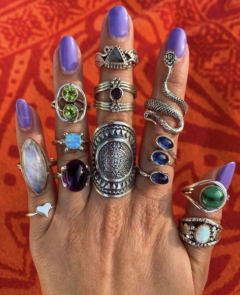 Mazzy Star, Indie Jewelry, Jewelry Accessories Ideas, Dope Jewelry, Chunky Jewelry, Collage Wall, Funky Jewelry, Bling Rings, Fantasy Jewelry