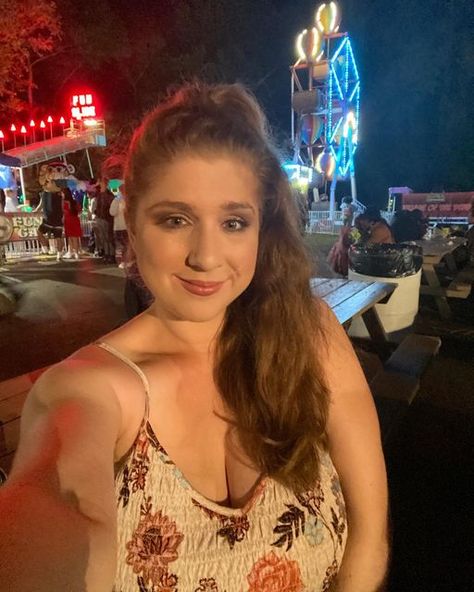 Alex Chance on Instagram: "POV: You are my date to the county fair. What are we doing first?" Hopeful Romantic, Zodiac Sign Taurus, Bra Image, Germany Berlin, Scammer Pictures, Doctor Picture, What Are We, German Women, Meet Singles