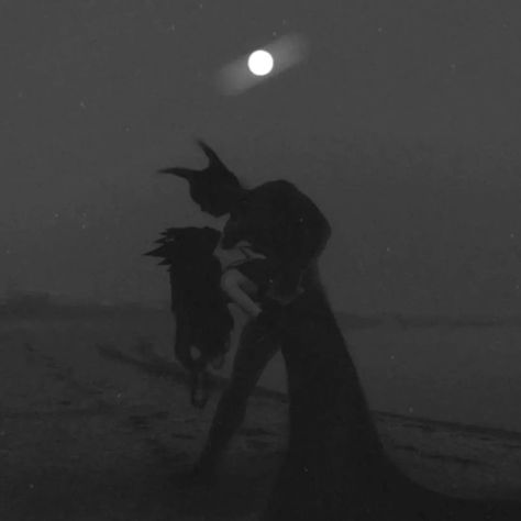 Happy October 1st 🎃 officially spooky season 🌕🖤✨️ spooky season, halloween mood, halloween aesthetic, halloween couple, angel devil art, season of the witch #spookyvibes #halloweenvibes #spookyseason #silhouetteart #halloweencouple Witchy Couple Aesthetic, Demon And Witch Couple, Demon Couple Aesthetic, Angel And Demon Couple, Demon And Angel Love Aesthetic, Happy October 1st, Devil Art, Angel Devil, Halloween Couple