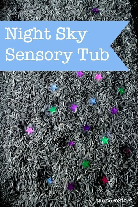 Nigth sky sensory tub for sensory play, space theme and with ideas for hands-on math games. Summer Bucket List Ideas, Space Preschool, September Activities, Sensory Tubs, Sensory Tub, Creative Math, Space Unit, Outer Space Theme, Space Activities