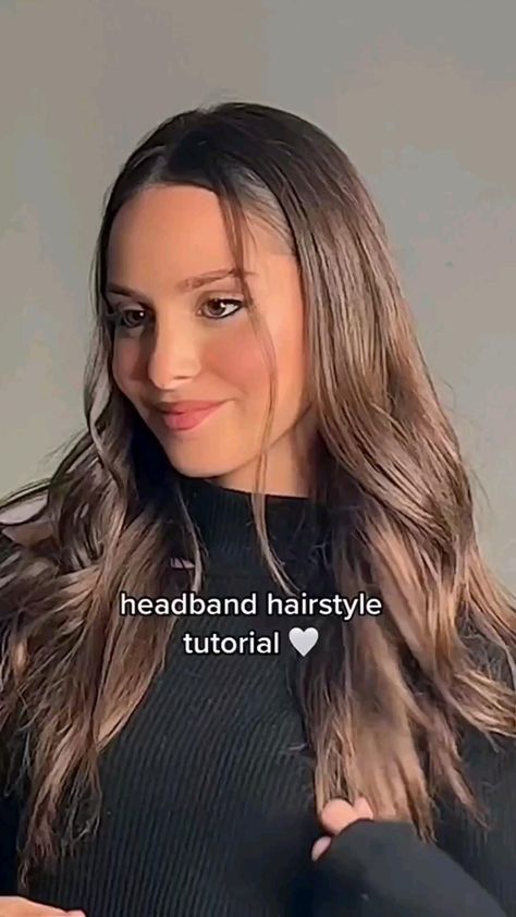 Elegant School Hairstyles, Rap Concert Hairstyles, Elegant Hairstyles Tutorial, Cute Hairstyles For Thinner Hair, Easy Elegant Hairstyles For Long Hair, Sleek Hairstyles Short Hair, Formal Hairstyles For Medium Length Hair, Easy School Hairstyles, Wavy Hair Tutorial