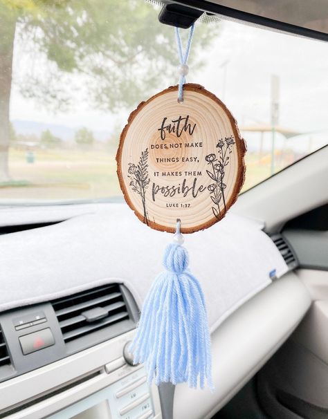 Rosemary Jelly, Car Hanging Accessories, Car Charms Rear View Mirror, Car Rearview Mirror Accessories, Mirror Charms, Jelly Recipe, Car Hangers, Wood Slice Art, Girly Car