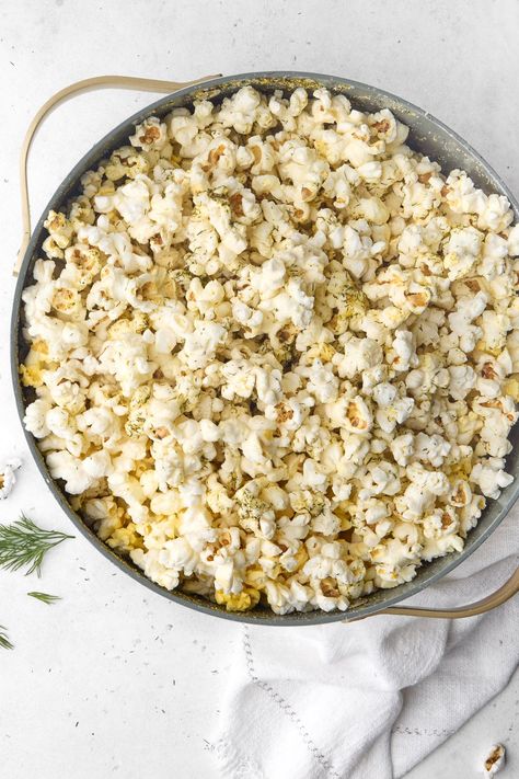 Easy Homemade Dill Pickle Popcorn Recipe | Healthy Little Peach Dill Popcorn, Dill Pickle Popcorn, Pickle Popcorn, Healthy Little Peach, Popcorn Recipe, Flavored Popcorn, Pickle Juice, Popcorn Recipes, Recipe Healthy