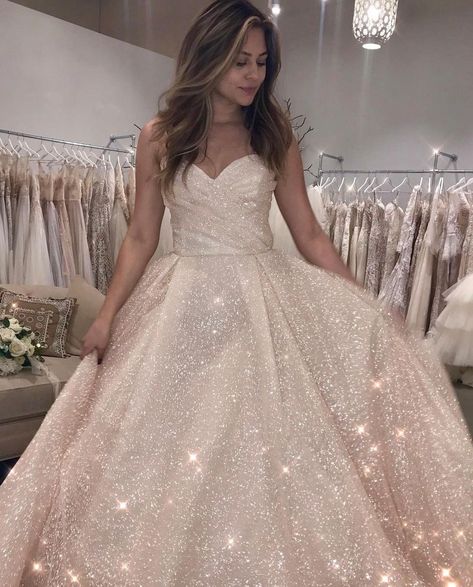 LAZARO on Instagram: “For the bride who wants to sparkle✨ @styledbytc #style3810 #lazarobridal #lazaro #jlmcouture” Lazaro Bridal Gown, Lazaro Wedding Dress, Lazaro Bridal, Jlm Couture, Sparkle Wedding Dress, Sparkle Dress, Yes To The Dress, My Dream, Dream Dress