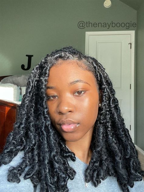 Crochet Butterfly Locs, Butterfly Locs, Beautiful Black Hair, Med Tech, Faux Locs Hairstyles, Box Braids Hairstyles For Black Women, Braids Hairstyles Pictures, Girls Natural Hairstyles, Twist Braid Hairstyles