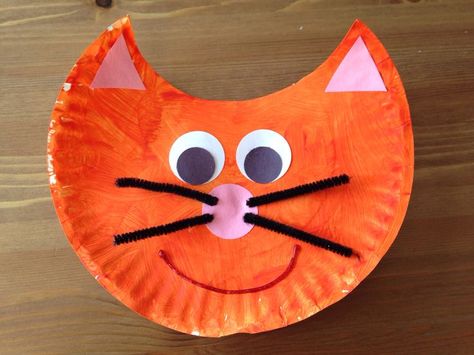 Paper Plate Cat, Cat Crafts Preschool, Paper Plate Animals, Pets Preschool Theme, Cat Template, Preschool Projects, Paper Plate Crafts, Daycare Crafts, Dog Crafts