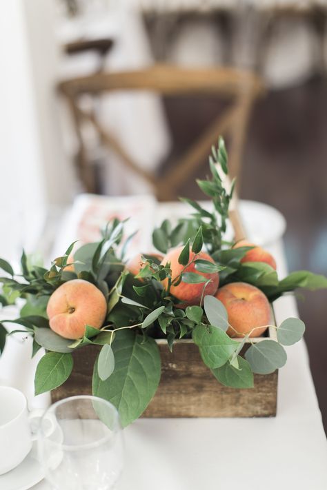 Peach Party Centerpieces, Peach Theme Table Decor, One Sweet Peach Centerpieces, Peach Themed Baby Shower Food Ideas, Peaches Bridal Shower Theme, Peach Theme Centerpieces, Bridal Shower Peach Theme, Peach Baby Shower Centerpieces, Little Peach Baby Shower Ideas