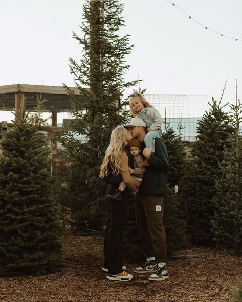 Christmas Tree Photoshoot, Christmas Tree Farm Pictures, Tree Farm Pictures, Christmas Tree Farm Mini Session, Farm Family Pictures, Farm Instagram, Tree Farm Photo Shoot, Christmas Tree Farm Photo Shoot, Tree Farm Mini Session