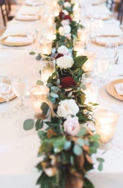 Wedding Table Burgundy, Burgundy Wedding Colors, Table Centerpiece Flower, Burgundy And Blush Wedding, Farmhouse Table Centerpieces, Table Runners Wedding, Church Ceremony, Table Runner Pattern, Wedding Flower Decorations