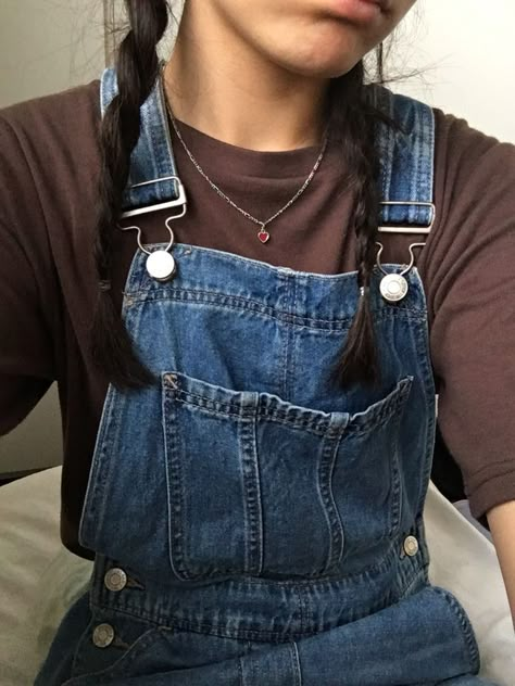 Dungarees Outfit Aesthetic, Joey Potter, Ginger Snap, How To Pose, Dungarees, Elegant Outfit, Look Cool, Pretty Outfits, Fashion Inspo Outfits